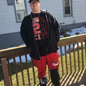 Meet your Posher, Steven